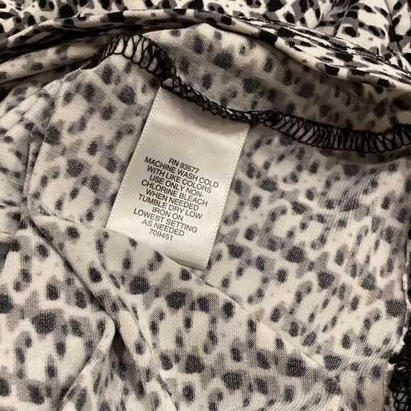 Liz Claiborne 3/4 sleeves Blouse Top Abstract Print XL - Picture 11 of 11